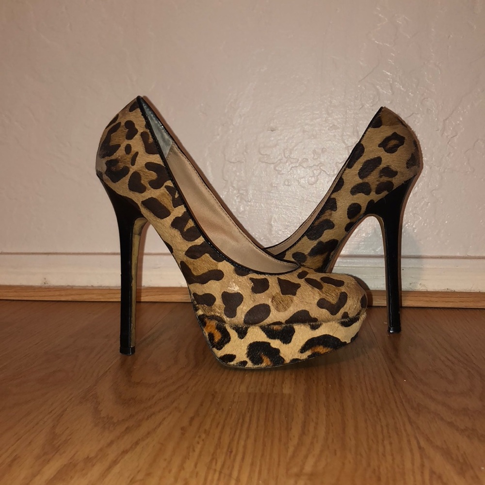 Steve Madden BEVV-L Leopard Platform Heels